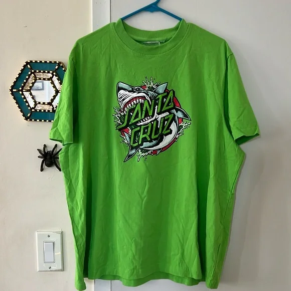 Puma x Santa Cruz colab shark tshirt XL - Picture 1 of 2